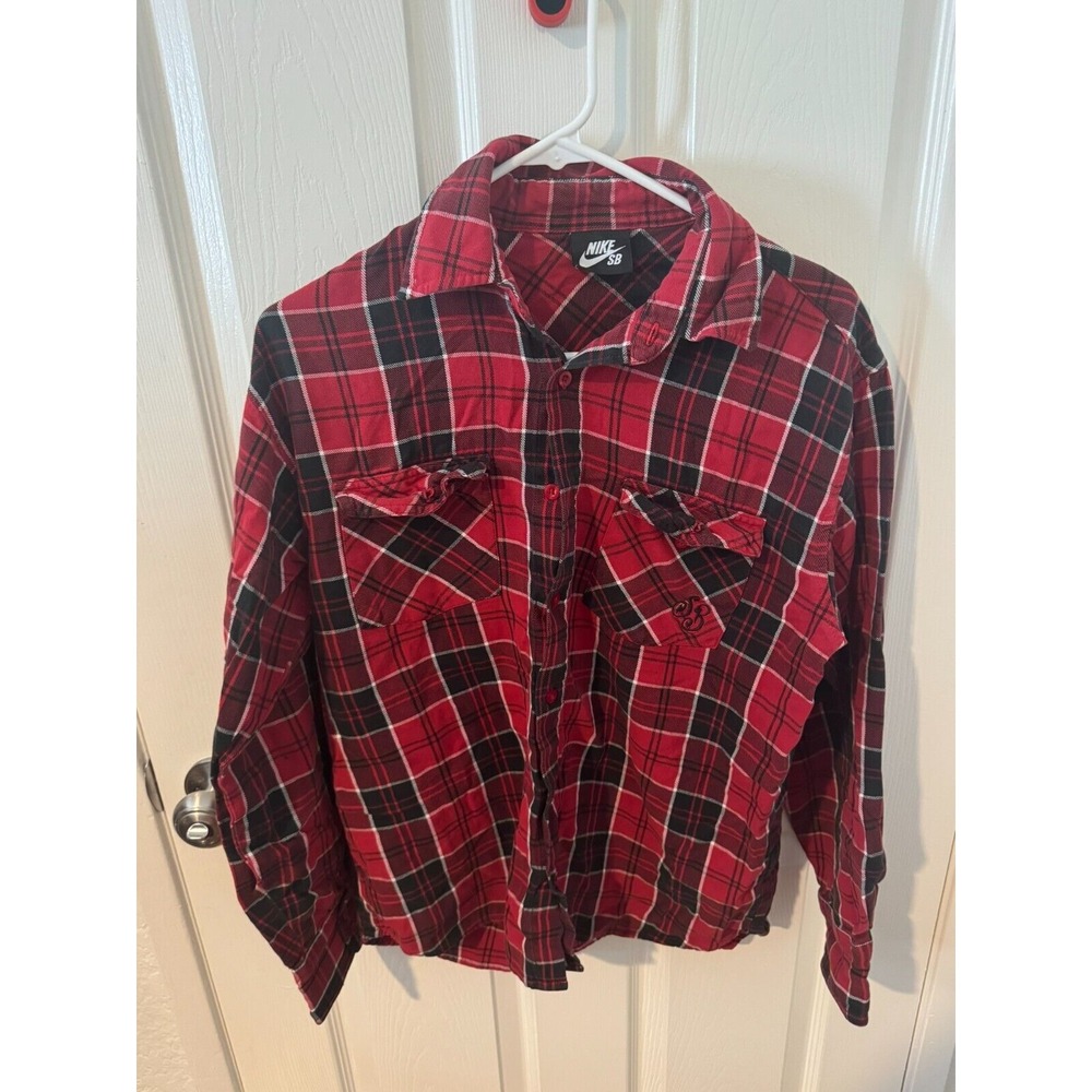 Nike SB Men's SZ M Red Plaid Long Sleeve Skate Cotton Flannel Red Button Shirt